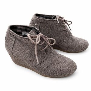 TOMS Herringbone Wedge Booties Brown Gray Lace Up Desert Ankle Shoes Womens 6